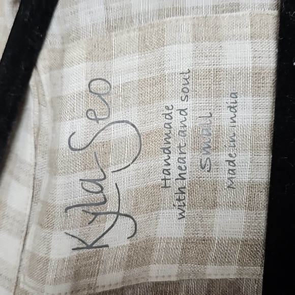 KYLA SEO 100% LINEN BLOUSE IN BEIGE FLORAL GINGHAM - Picture 7 of 8